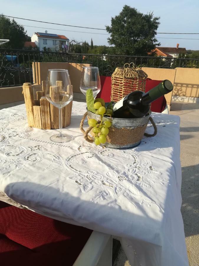Apartman Nada Корнич Экстерьер фото
