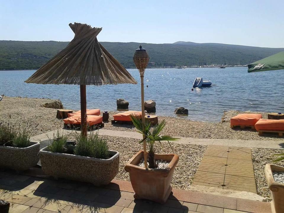 Apartman Nada Корнич Экстерьер фото